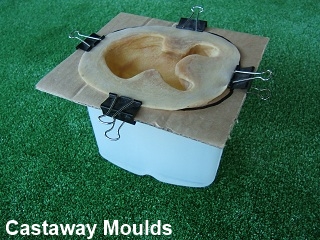 How to Support your Latex Mould Without a Fibreglass Case