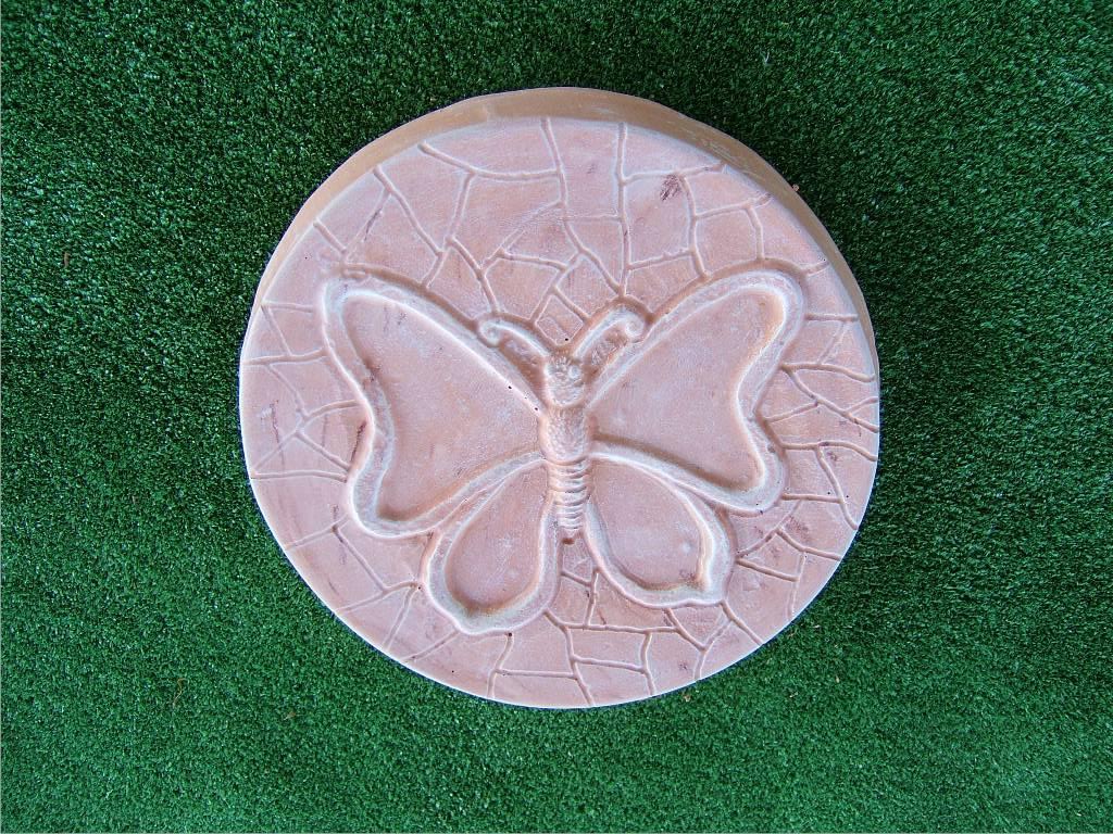 Butterfly on Mosaic Stepping Stone Mould - Castaway Mouldings & Designs