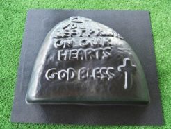 You Left Prints on Our Hearts Memorial Mould