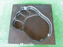paw print stepping stone mould